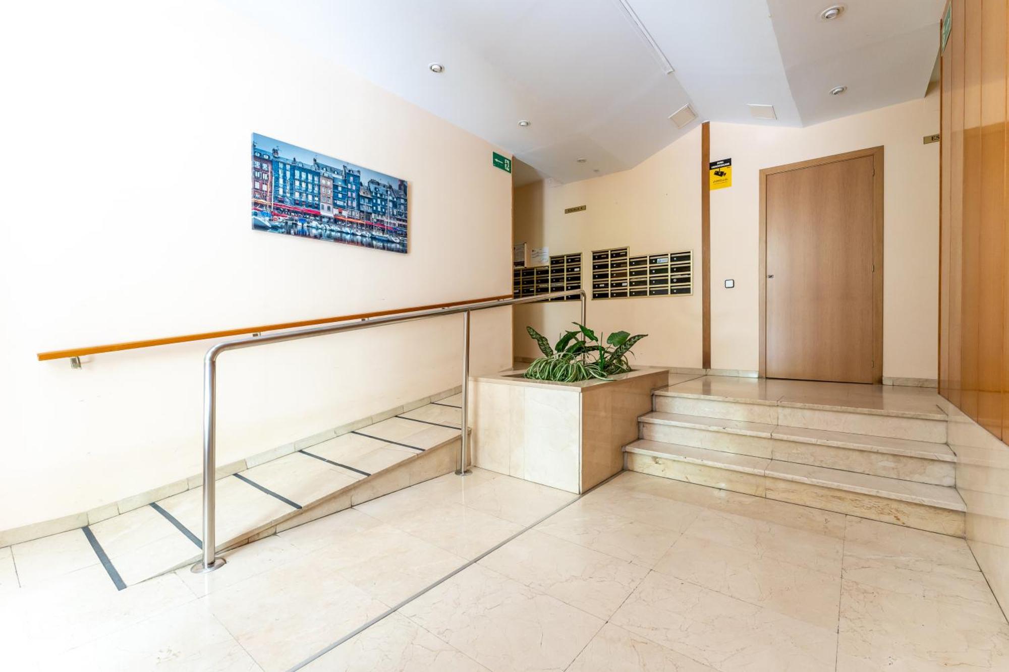 Port Cambrils, Apartamento Centrico, Equipado Y Acogedor Esterno foto